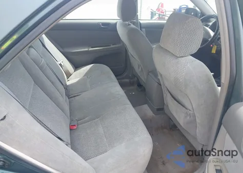 2004 Toyota Camry Le V6 from USA, damaged, VIN 4T1BF32K74U071438